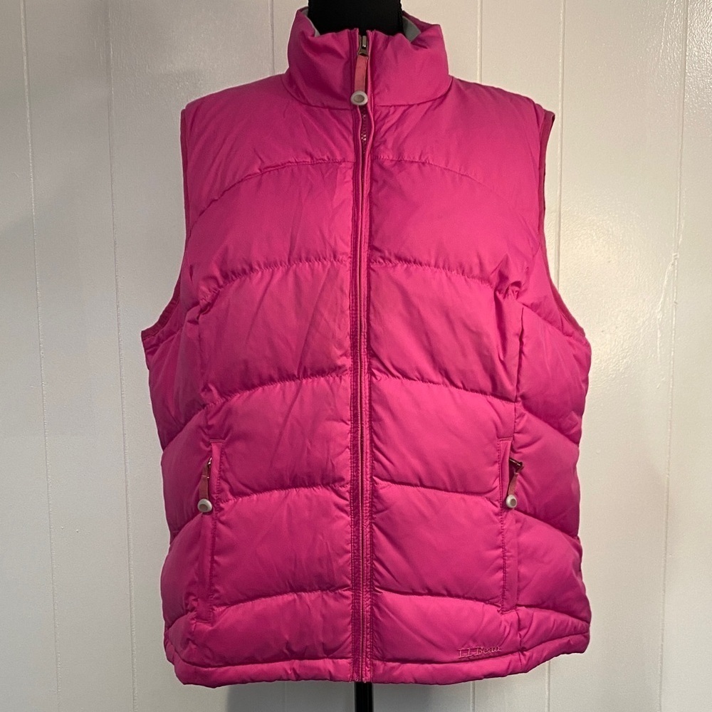 L.L. Bean Puffer Vest Goose Down Insulated Zip Front Sportswear Hot Pink Size XL